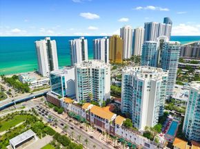 200 Sunny Isles Blvd TH404, Sunny Isles Beach FL 33160