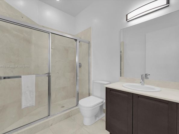 200 Sunny Isles Blvd TH404, Sunny Isles Beach FL 33160
