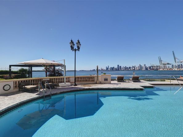 5235 Fisher Island Dr 5235, Miami Beach FL 33109