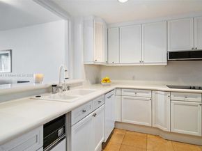 5235 Fisher Island Dr 5235, Miami Beach FL 33109