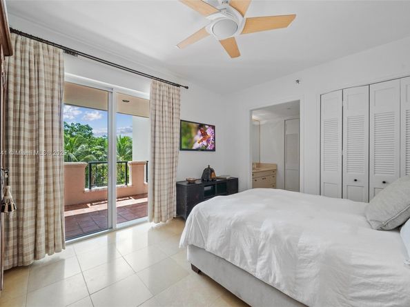 5235 Fisher Island Dr 5235, Miami Beach FL 33109