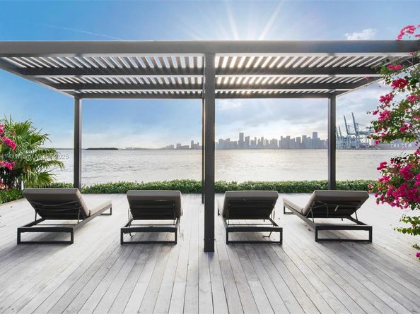5235 Fisher Island Dr 5235, Miami Beach FL 33109