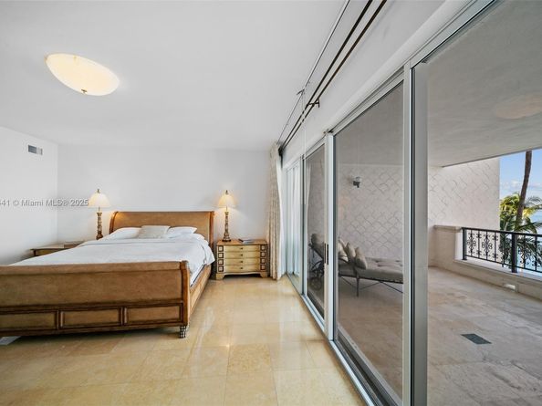 5235 Fisher Island Dr 5235, Miami Beach FL 33109