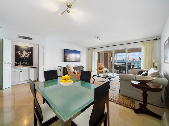 5235 Fisher Island Dr 5235, Miami Beach FL 33109