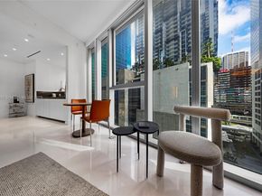 300 Biscayne Blvd Way 805, Miami FL 33131