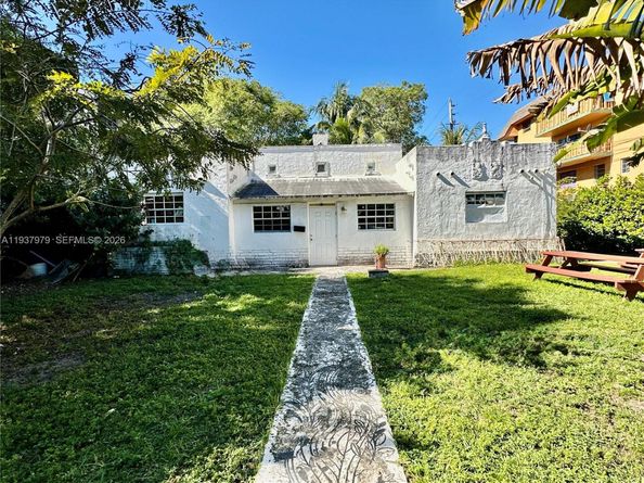 12418 NE 4th Ave, North Miami FL 33161