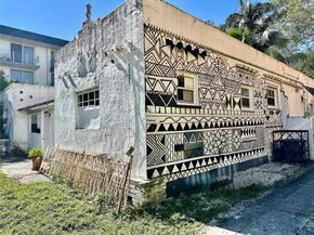 12418 NE 4th Ave, North Miami FL 33161