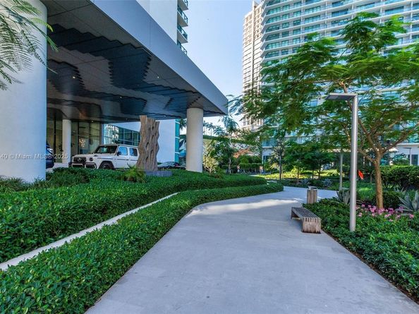 650 NE 32nd St 4405, Miami FL 33137