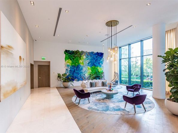 650 NE 32nd St 4405, Miami FL 33137