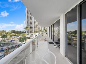 3731 N Country Club Dr 521, Aventura FL 33180