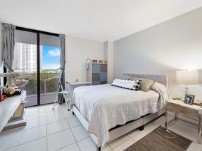 3731 N Country Club Dr 521, Aventura FL 33180