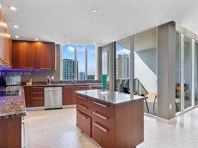 15901 Collins Ave 904, Sunny Isles Beach FL 33160