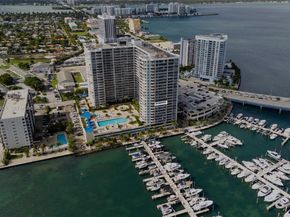 7601 E Treasure Dr 1119, North Bay Village FL 33141