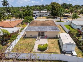 104 N 31st Ct, Hollywood FL 33021