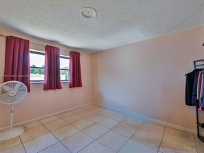 104 N 31st Ct, Hollywood FL 33021