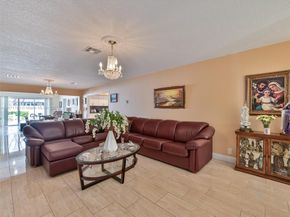 104 N 31st Ct, Hollywood FL 33021