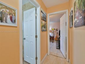 104 N 31st Ct, Hollywood FL 33021