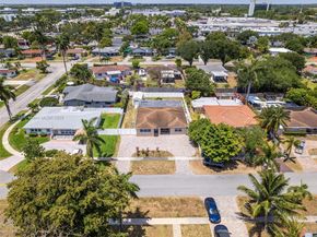 104 N 31st Ct, Hollywood FL 33021