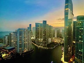475 Brickell Ave 1715, Miami FL 33131