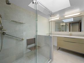 3807 NE 166th St, North Miami Beach FL 33160