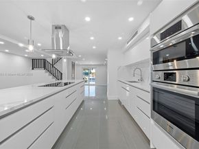 3807 NE 166th St, North Miami Beach FL 33160