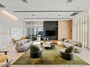 90 SW 3rd St 1205, Miami FL 33130