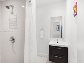 5445 Collins Ave TS11, Miami Beach FL 33140