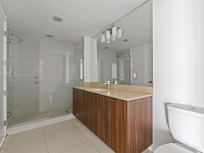 5252 NW 85th Ave 605, Doral FL 33166