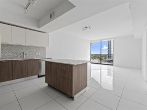 5252 NW 85th Ave 605, Doral FL 33166