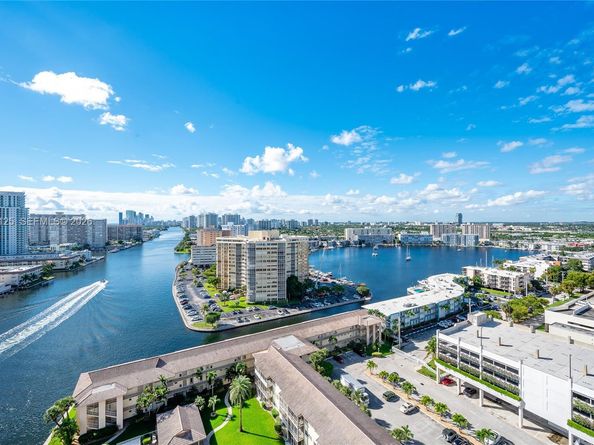 2602 E Hallandale Beach Blvd R1903, Hallandale Beach FL 33009