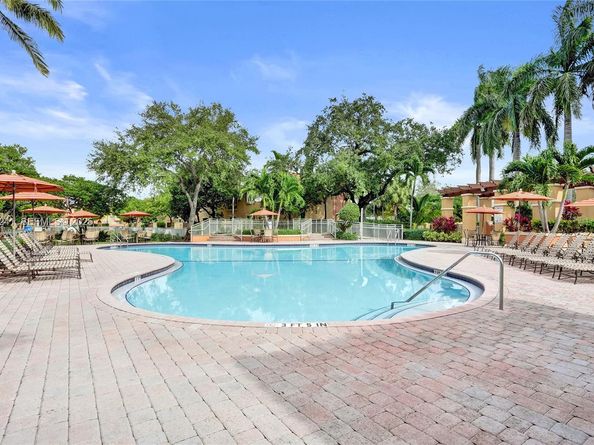 4909 Schooner Drive, Fort Lauderdale FL 33312