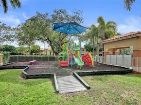 4909 Schooner Drive, Fort Lauderdale FL 33312