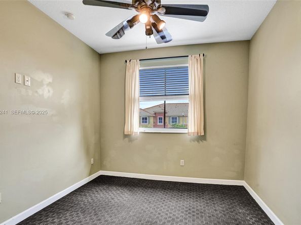 4909 Schooner Drive, Fort Lauderdale FL 33312