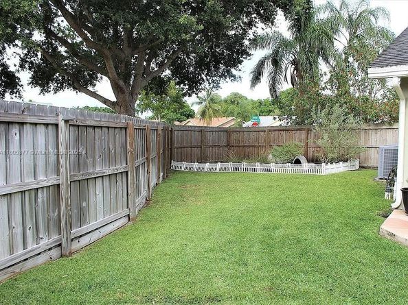 19663 Hampton Dr, Boca Raton FL 33434