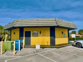 888 E Coast Ave, Lantana FL 33462