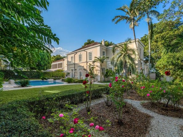 1004 Cotorro Ave, Coral Gables FL 33146