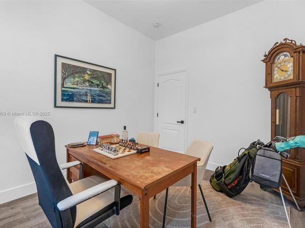3067 Center St 17, Miami FL 33133