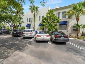 3067 Center St 17, Miami FL 33133