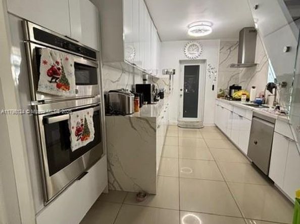 224 E 42nd St, Hialeah FL 33013