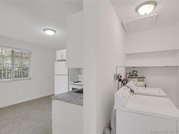 3500 SW 26th St, Miami FL 33133