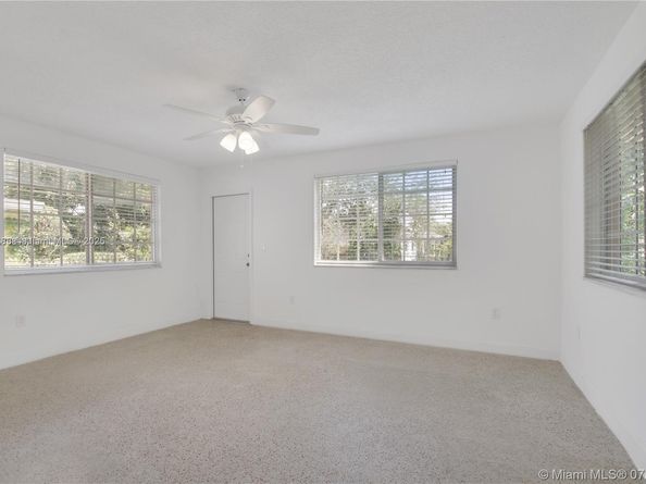 3500 SW 26th St, Miami FL 33133