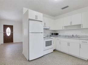 3500 SW 26th St, Miami FL 33133