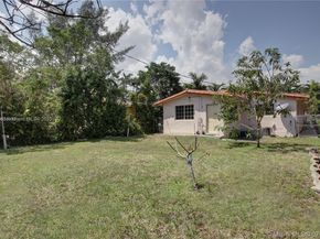 3500 SW 26th St, Miami FL 33133