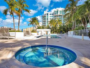 3029 NE 188th St 319, Aventura FL 33180