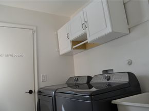 1200 NW 78th Ave, Plantation FL 33322