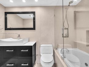 4400 Hillcrest 617B, Hollywood FL 33021