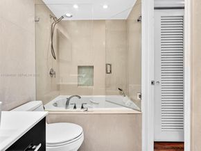 4400 Hillcrest 617B, Hollywood FL 33021