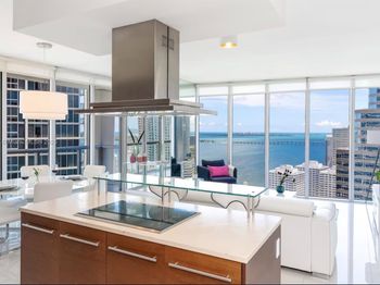 485 Brickell Ave