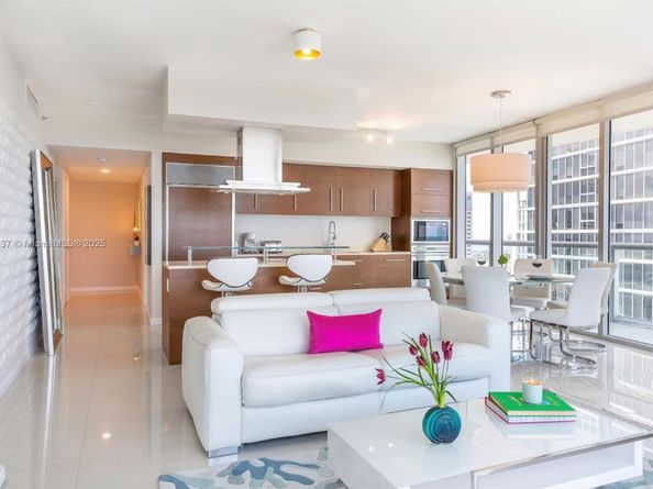 485 Brickell Ave 3410, Miami FL 33131
