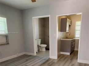 405 NW 64th St, Miami FL 33150
